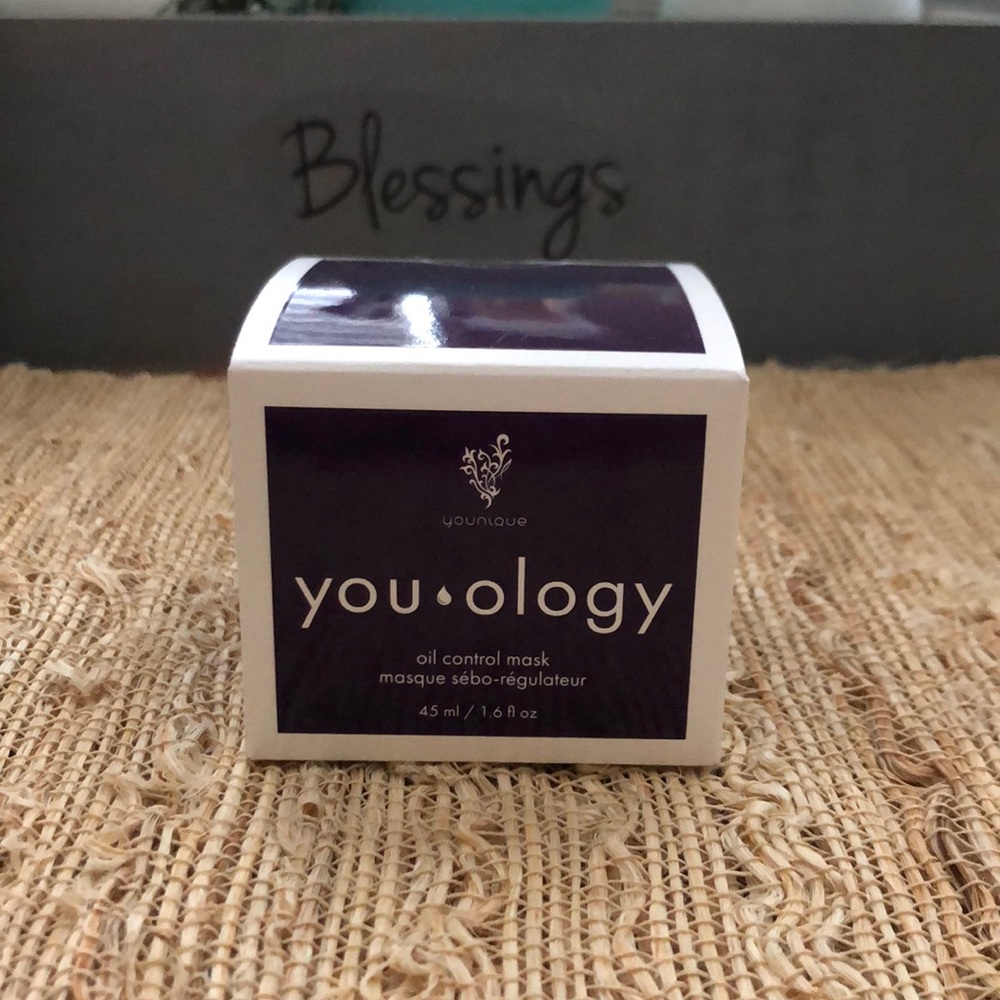 Younique Oil Control Mask